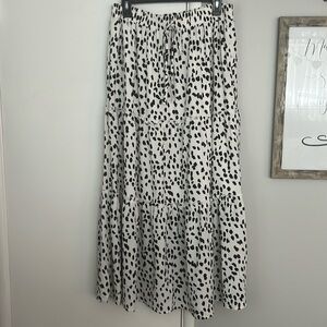 Black and white maxi skirt